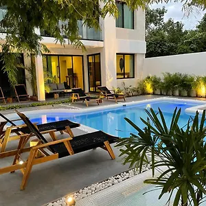 Hotel apartamentowy The Reserve
