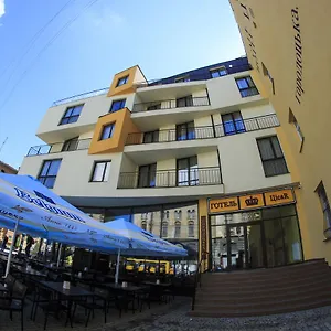 *** Hotel цісар Ucraina